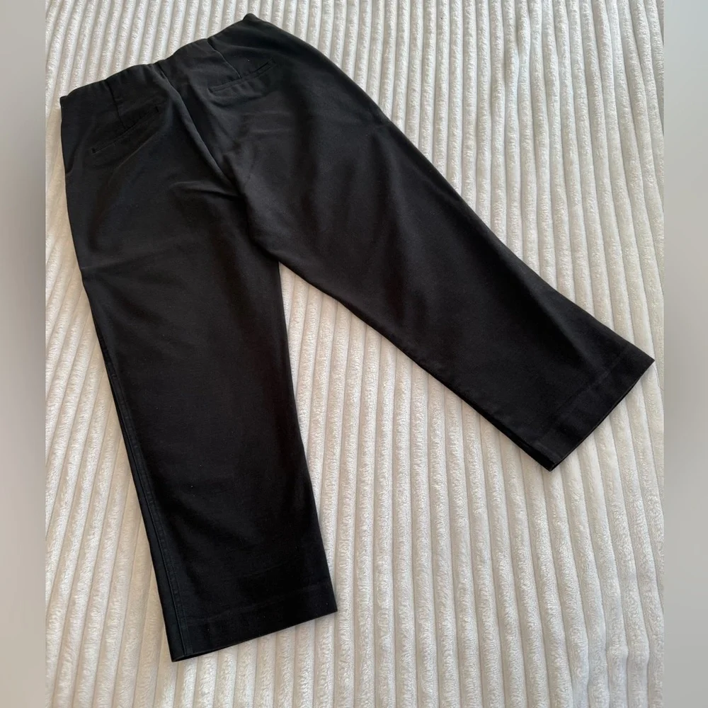 Rachel Zoe Elegant Black Cropped Trousers - Picture 2 of 5